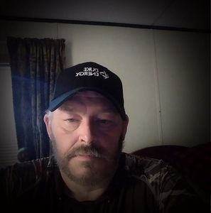 Meet your Posher, Travis